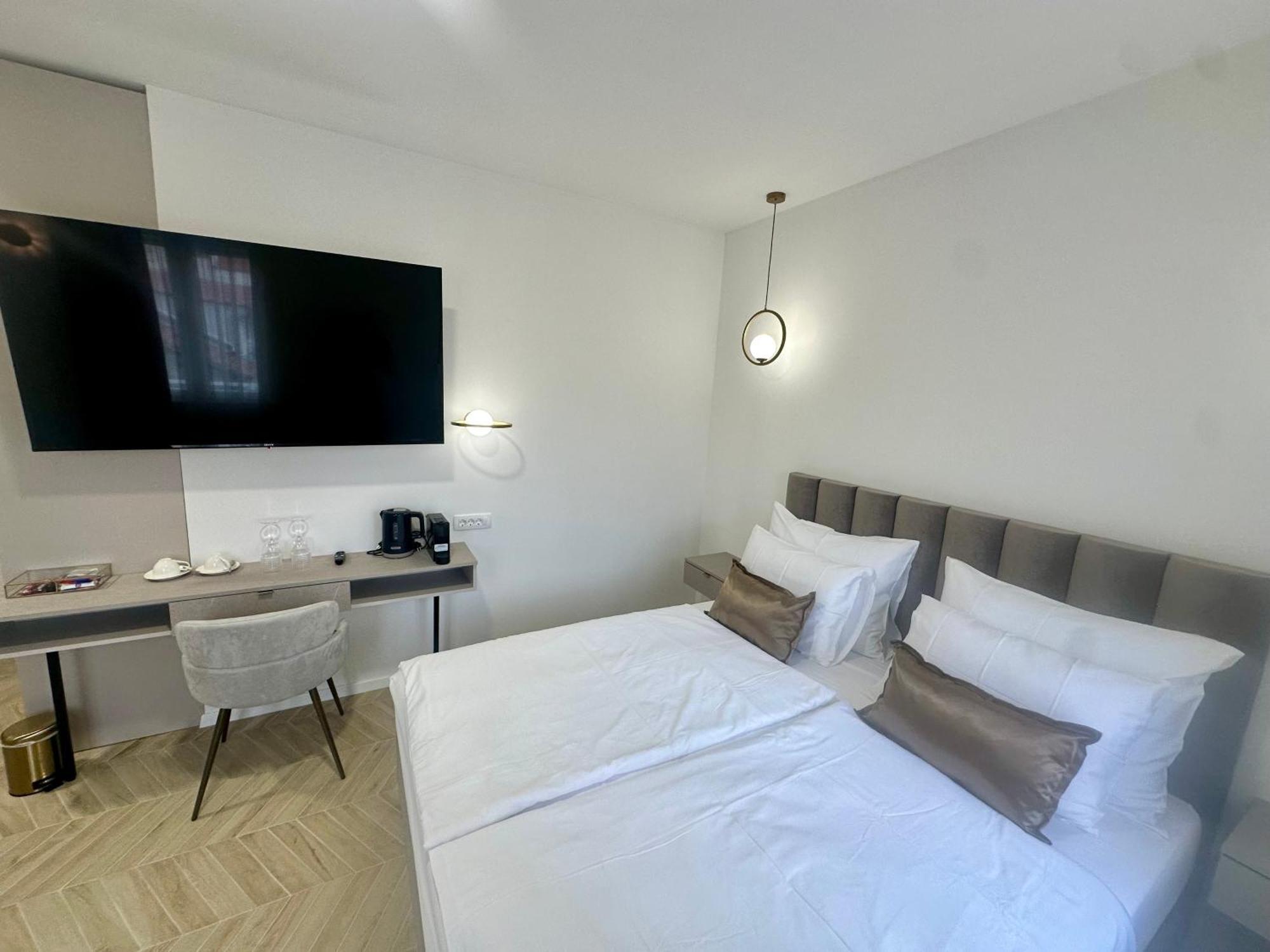 Mariani Luxury Rooms In Center Split Luaran gambar