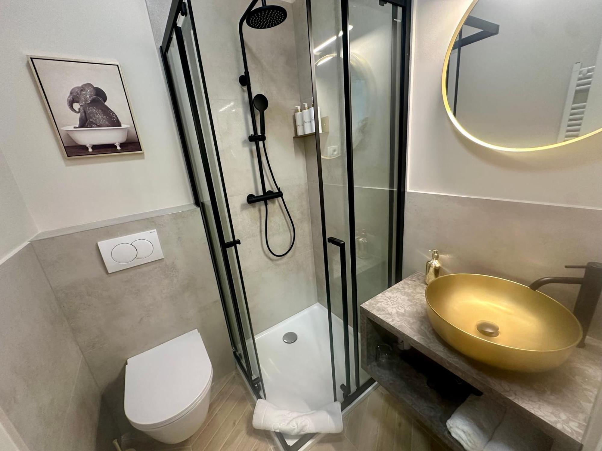 Mariani Luxury Rooms In Center Split Luaran gambar