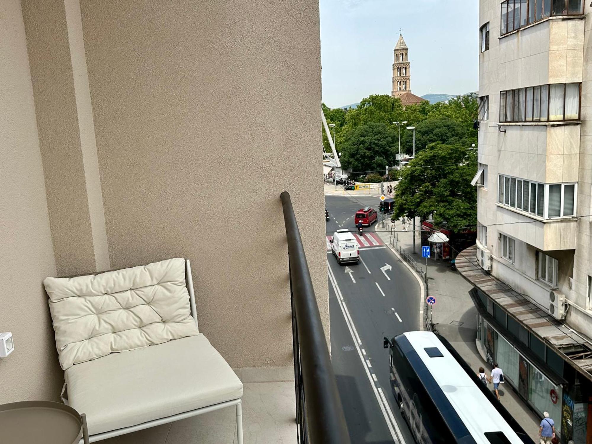 Mariani Luxury Rooms In Center Split Luaran gambar