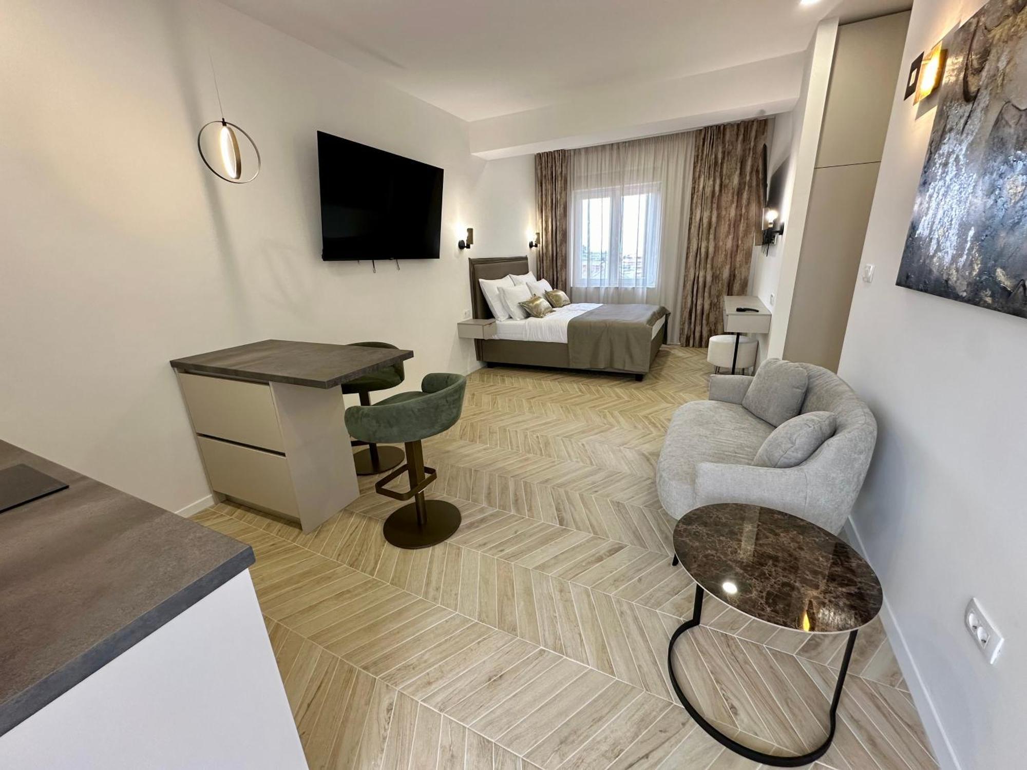 Mariani Luxury Rooms In Center Split Luaran gambar